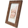 s46hf3 Houten lijst in bruin met gegolfd oppervlak 10x15 cm