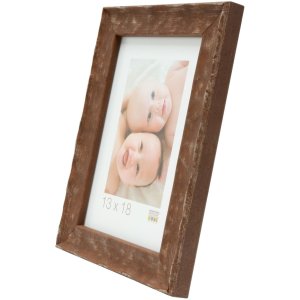 s46hf3 Houten lijst in bruin met gegolfd oppervlak 24x30 cm