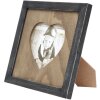 s67tw2 Lijst in zwart met houten montuur met hartvormige uitsparing 10x10 cm