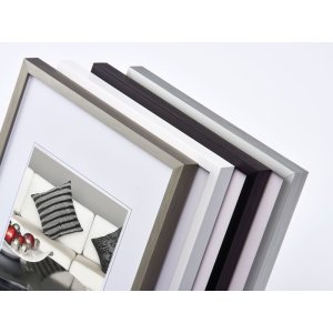 Walther Stoel aluminium lijst 40x50 cm goud